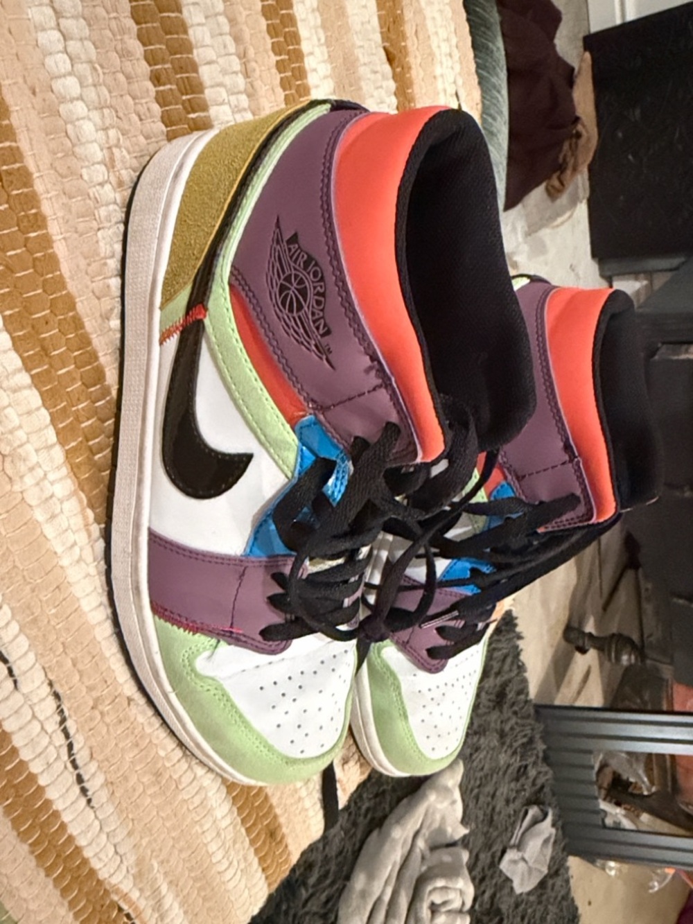 Nike Men Athletic Shoes White Black Purple Green Coral